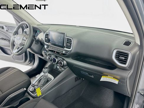 Certified 2026 Hyundai Venue SEL FWD image 34