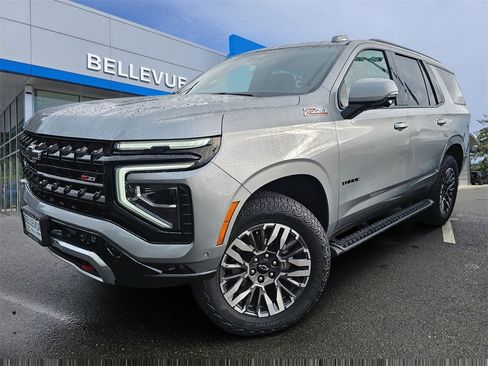 Used 2025 Chevrolet Tahoe Z71 w/ Comfort Package image 1