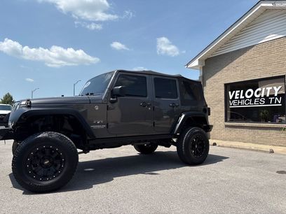 Used 2016 Jeep Wrangler Unlimited Sahara w/ Connectivity Group
