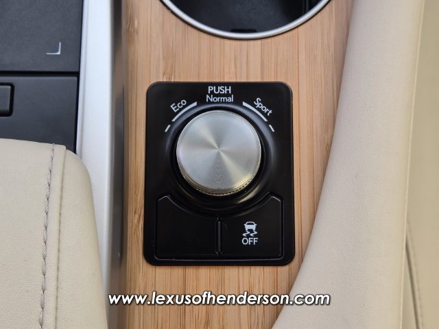 Used 2021 Lexus RX 350L FWD w/ Premium Package image 32