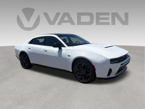 New 2026 Dodge Charger R/T w/ Blacktop Package AWD/4WD image 1