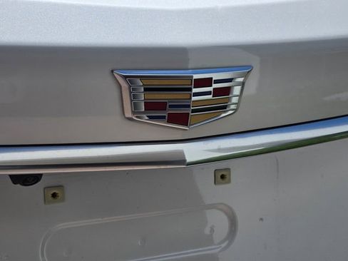 Used 2019 Cadillac XT5 Luxury FWD image 10