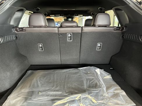 New 2025 MAZDA CX-5 Signature image 17