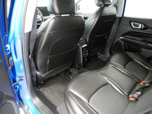 Certified 2022 Jeep Compass Trailhawk w/ Trailhawk Convenience Group image 4