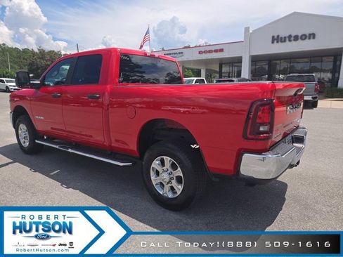 Used 2026 RAM 2500 Big Horn AWD/4WD image 8