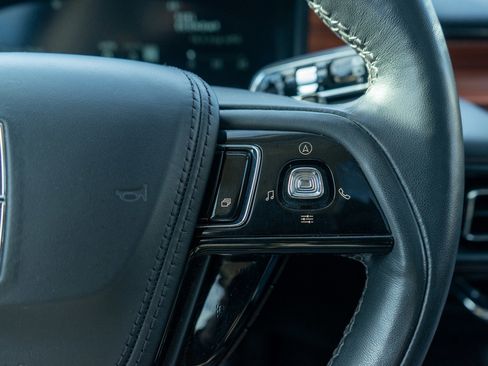 Used 2024 Lincoln Aviator Reserve image 24