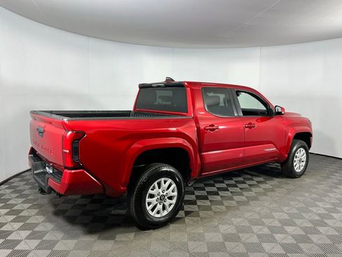 Used 2024 Toyota Tacoma SR5 image 5