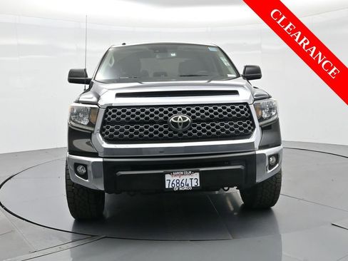 Used 2018 Toyota Tundra SR5 image 3