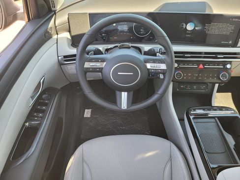 New 2026 Hyundai Tucson Limited AWD/4WD image 8