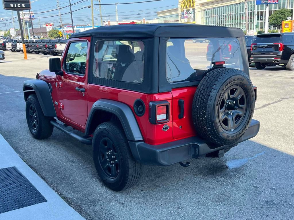 Used 2020 Jeep Wrangler Sport AWD/4WD image 5