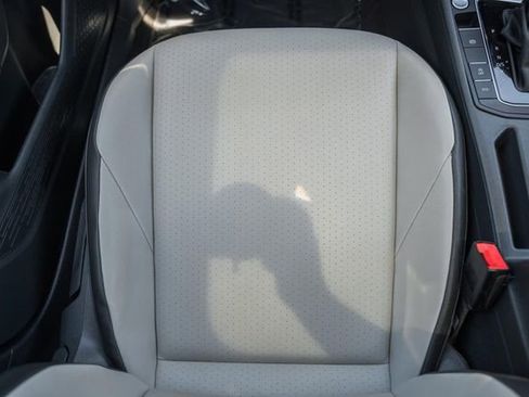 Used 2019 Volkswagen Jetta R-Line w/ R-Line Cold Weather Package FWD image 29
