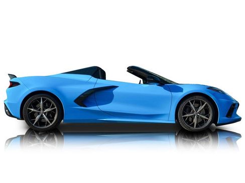 Used 2022 Chevrolet Corvette Stingray Convertible 2LT Z51 w/ Z51 Performance Package image 2