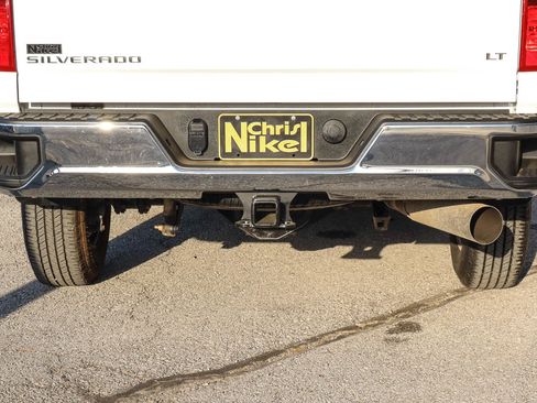 Used 2025 Chevrolet Silverado 2500 LT w/ Convenience Package image 13