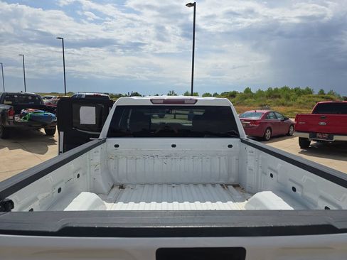 Used 2022 GMC Sierra 1500 SLE AWD/4WD image 13