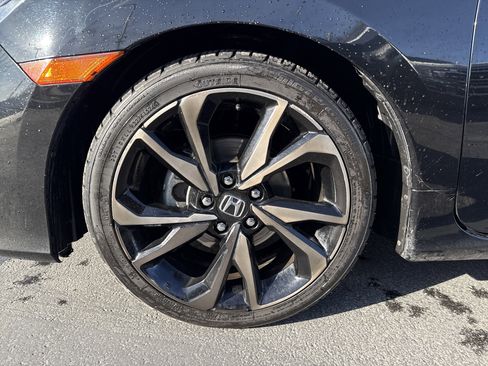 Used 2019 Honda Civic Sport image 10