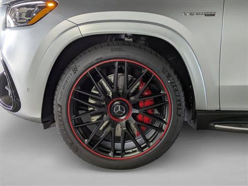New 2026 Mercedes-Benz GLS 63 AMG 4MATIC image 10