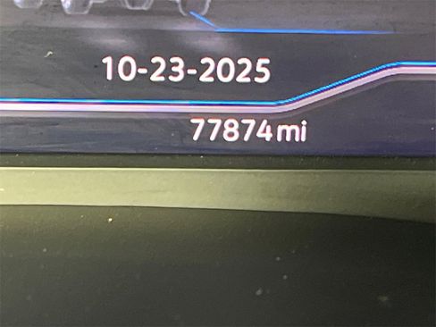 Used 2020 Volkswagen Atlas Cross Sport SEL image 30