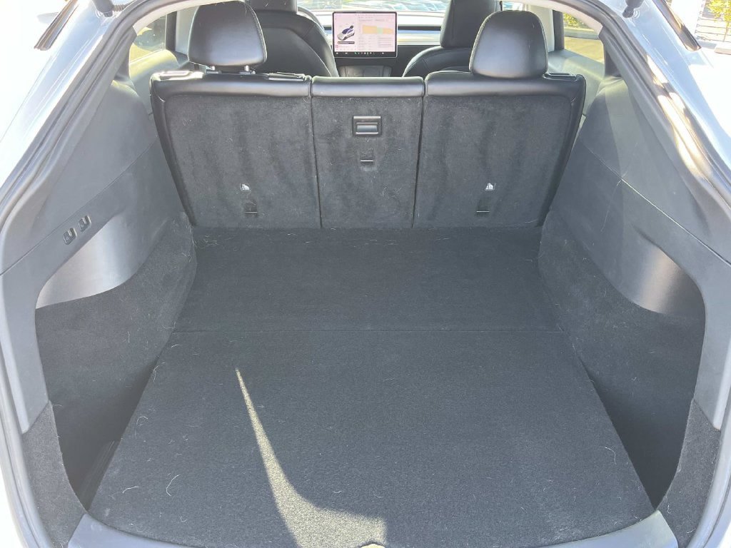 Used 2021 Tesla Model Y Performance AWD/4WD image 10