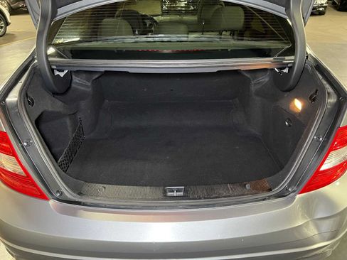 Used 2008 Mercedes-Benz C 300 4MATIC Sedan image 16