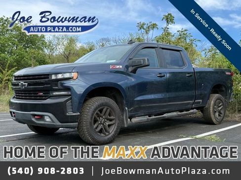 Used 2020 Chevrolet Silverado 1500 LT Trail Boss w/ Convenience Package AWD/4WD image 1