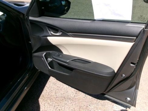 Used 2018 Honda Civic LX image 17