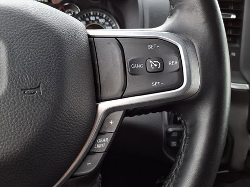 Used 2024 RAM 2500 Big Horn w/ Bed Utility Group image 10