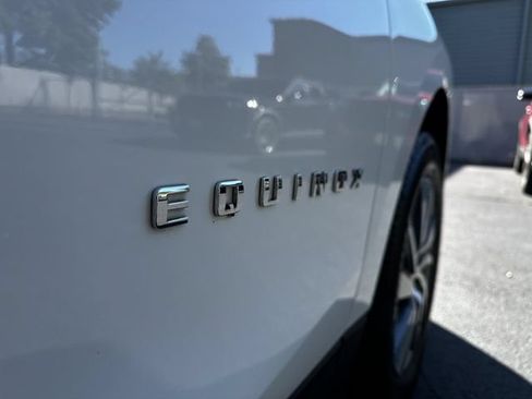 Used 2024 Chevrolet Equinox Premier AWD/4WD image 47