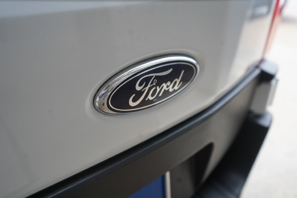 Used 2021 Ford Transit 350 148 High Roof Extended RWD image 6