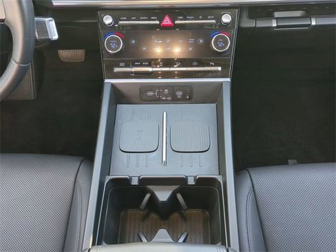 Used 2025 Hyundai Santa Fe SEL image 22