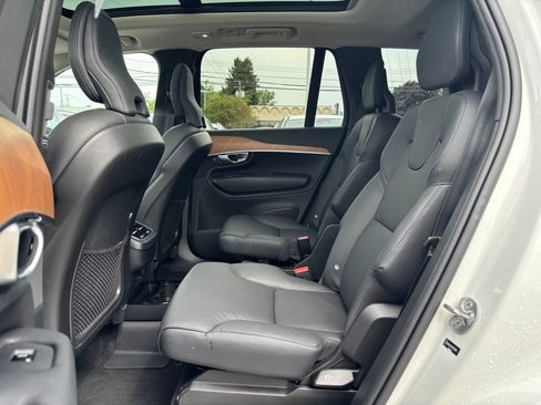 Used 2024 Volvo XC90 B6 Plus w/ Protection Package AWD/4WD image 21