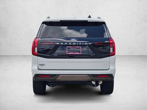 New 2026 Ford Expedition King Ranch AWD/4WD image 8