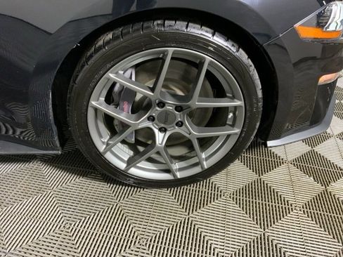 Used 2018 Ford Mustang GT Premium w/ GT Performance Package image 34