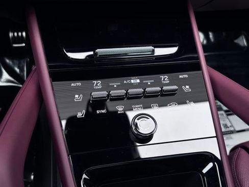 New 2026 Porsche Cayenne GTS AWD/4WD image 23