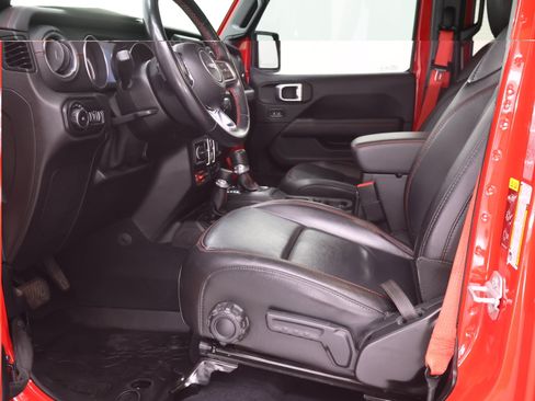 Used 2020 Jeep Wrangler Unlimited Rubicon w/ Quick Order Package 28Y Recon AWD/4WD image 7