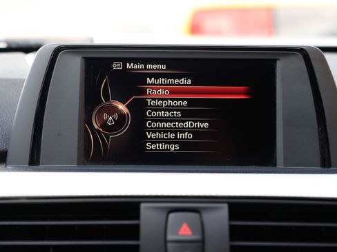 Used 2017 BMW 340i Sedan image 39