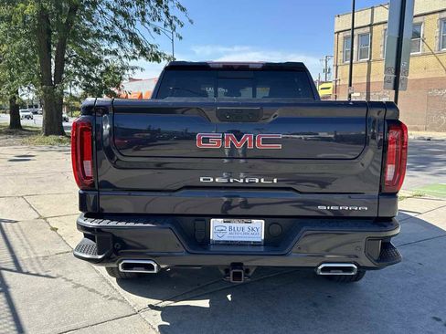 Used 2022 GMC Sierra 1500 Denali AWD/4WD image 6