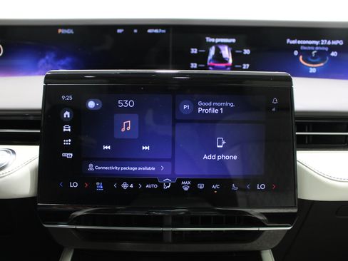Used 2024 Lincoln Nautilus Black Label AWD/4WD image 18