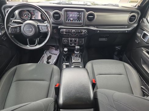Used 2022 Jeep Wrangler Unlimited Sport image 18