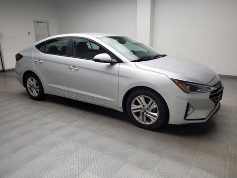 Used 2019 Hyundai Elantra SEL FWD image 11