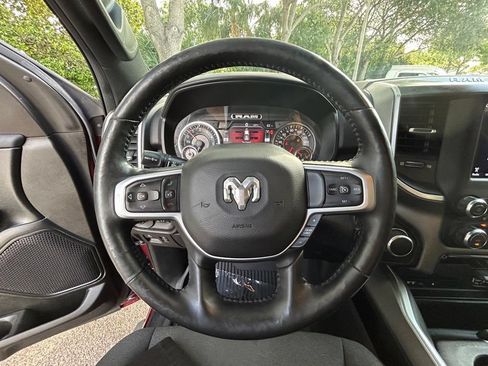Used 2019 RAM 1500 Big Horn AWD/4WD image 14