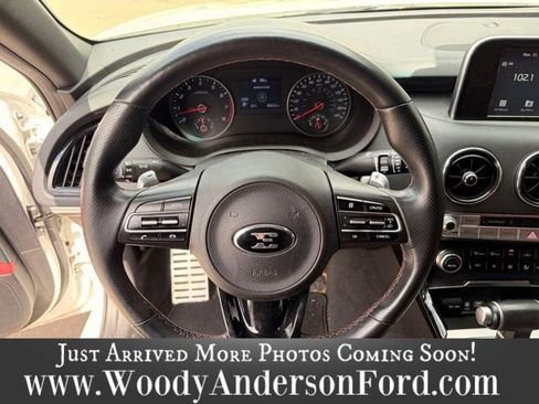 Used 2021 Kia Stinger GT image 12