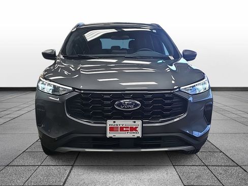 Used 2025 Ford Escape ST-Line image 2