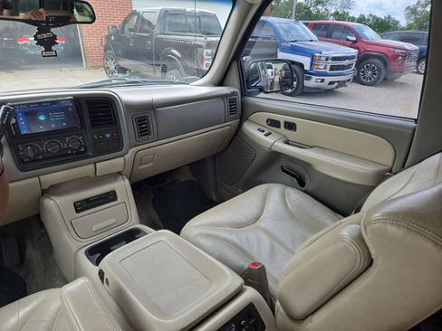 Used 2001 GMC Yukon SLT AWD/4WD image 10