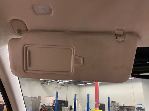 Used 2020 Hyundai Palisade Limited image 34