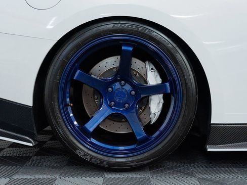 Used 2009 Nissan GT-R Premium AWD/4WD image 21