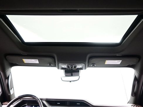 Used 2024 GMC Sierra 1500 Denali image 16