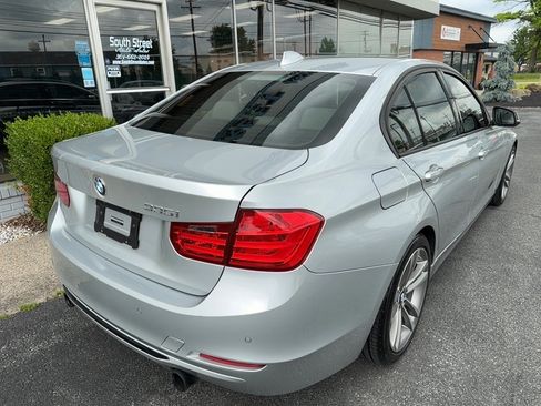 Used 2012 BMW 335i Sedan RWD image 3