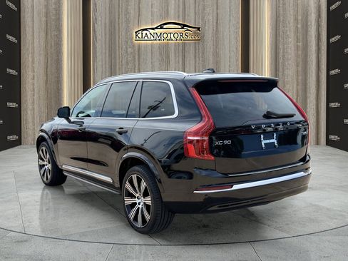 Used 2025 Volvo XC90 T8 Ultra w/ Protection Package Premier AWD/4WD image 5