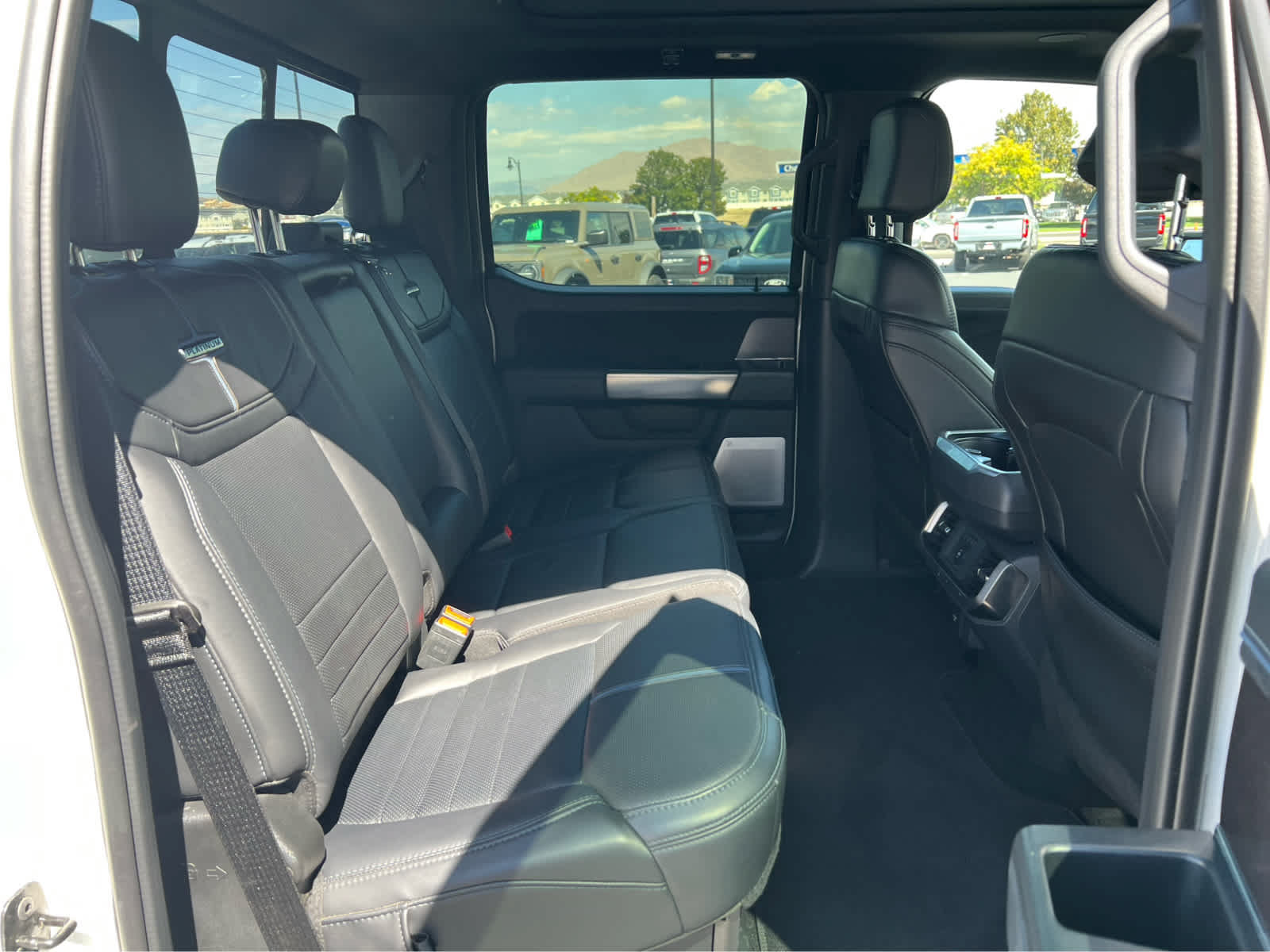 Used 2025 Ford F150 Platinum w/ FX4 Off-Road Package AWD/4WD image 26