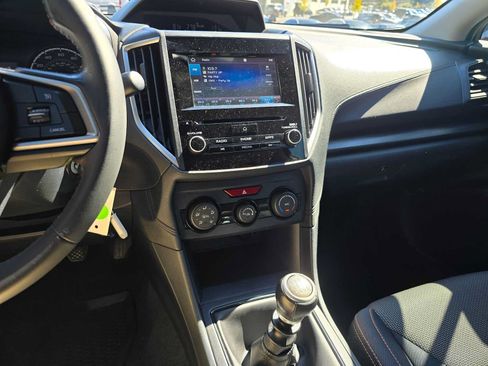 Used 2019 Subaru Crosstrek 2.0i Premium AWD/4WD image 25